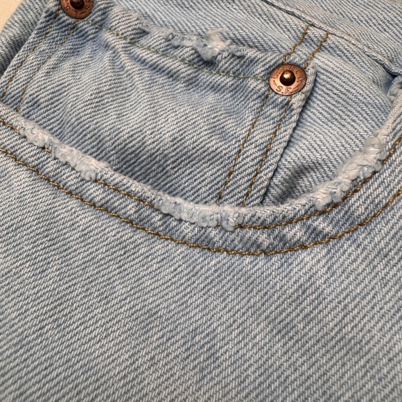 SOLD - Levi's 501 Vintage Classic Light Wash Straight Leg Jeans | W28 - L30 - Picture 6 of 12